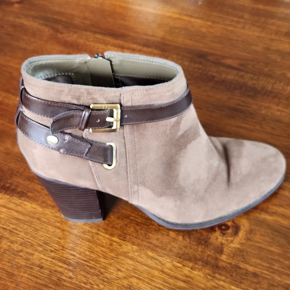 Brown Suede Bootie Size 9 M